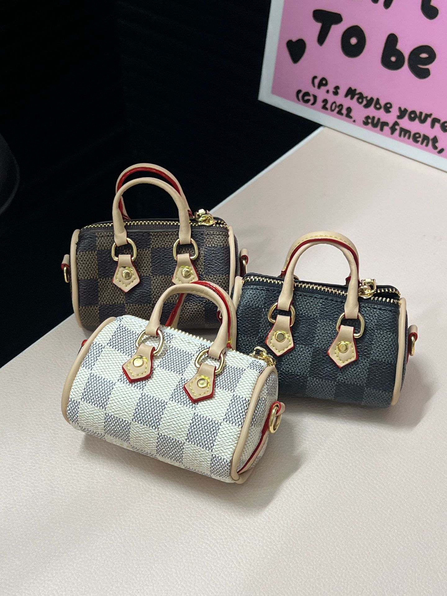 Free shipping designer Fashion Bags Mini bag simple classic high-quality versatile outdoor trend lightweight Elegant
