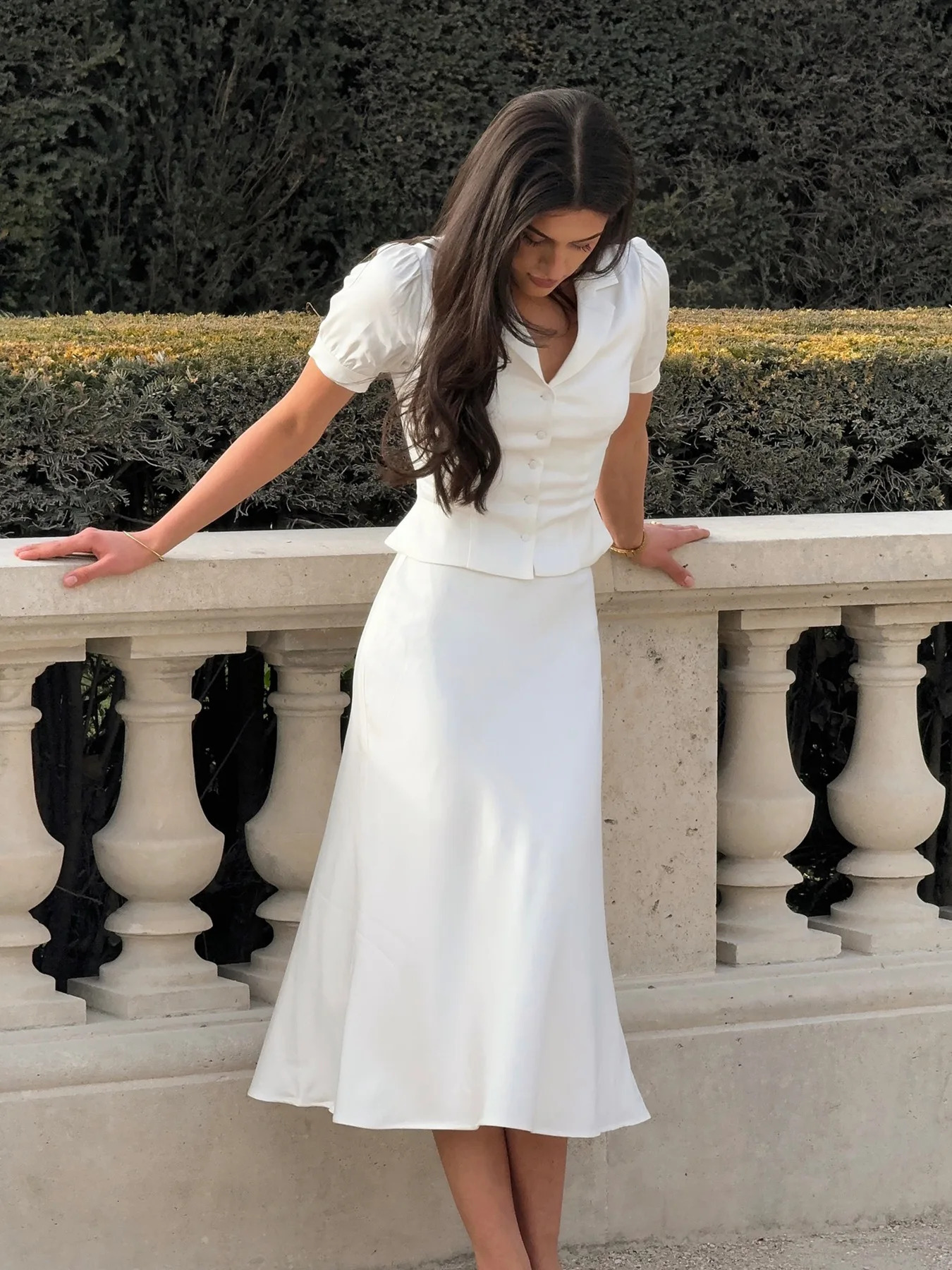 White Twopiece Ladies Set Elegant Mermaid Skirt and Puff Sleeve Lapel Top Commute Office Lady Outfits Women Fashion Suits 251011