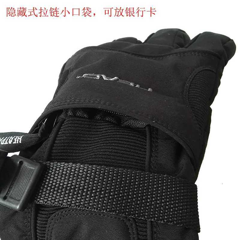 New brand mens ski gloves Snowboard gloves Snowmobile Motorcycle Riding winter gloves Windproof Waterproof unisex snow gloves Y251015