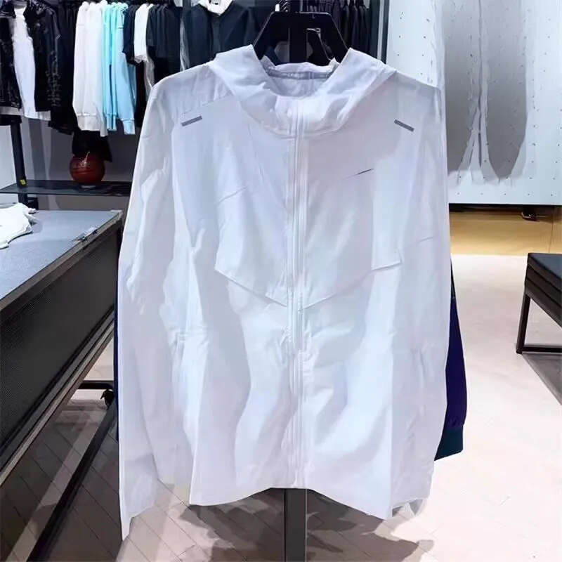 Niki Tech Niki Windbreaker Nocta Winter Jacket Doudoune Winter Streetwear For Men Niki Miller Tracksuit Y2k Shirts Tank Top T-shirt For Men Graphic Tee Spider Hoodie