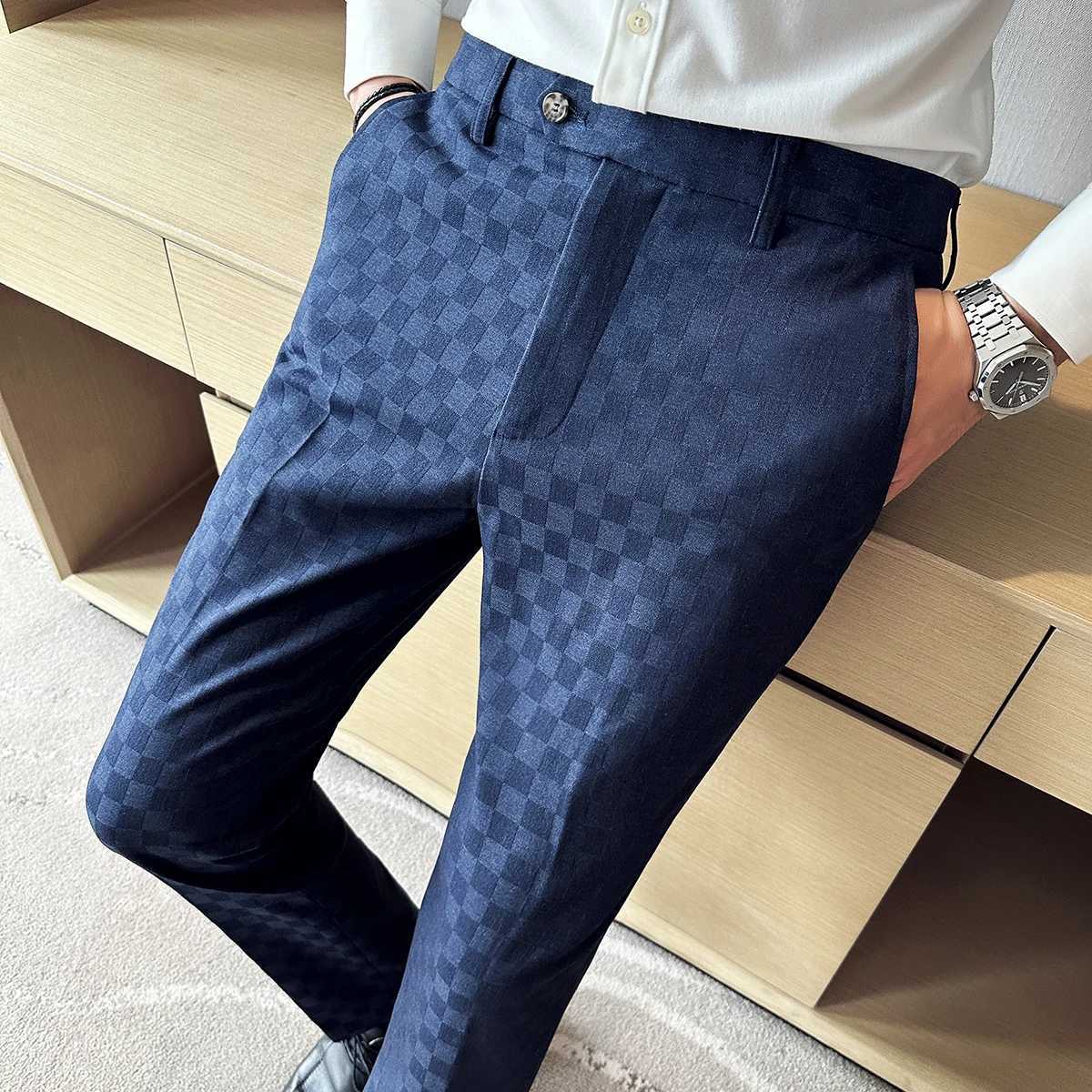 New Men Casual Plaid Suit Pants Fashion Mens Slim Fit Business Social Dress Pants Formal Wedding Social Party Male Trousers L251015