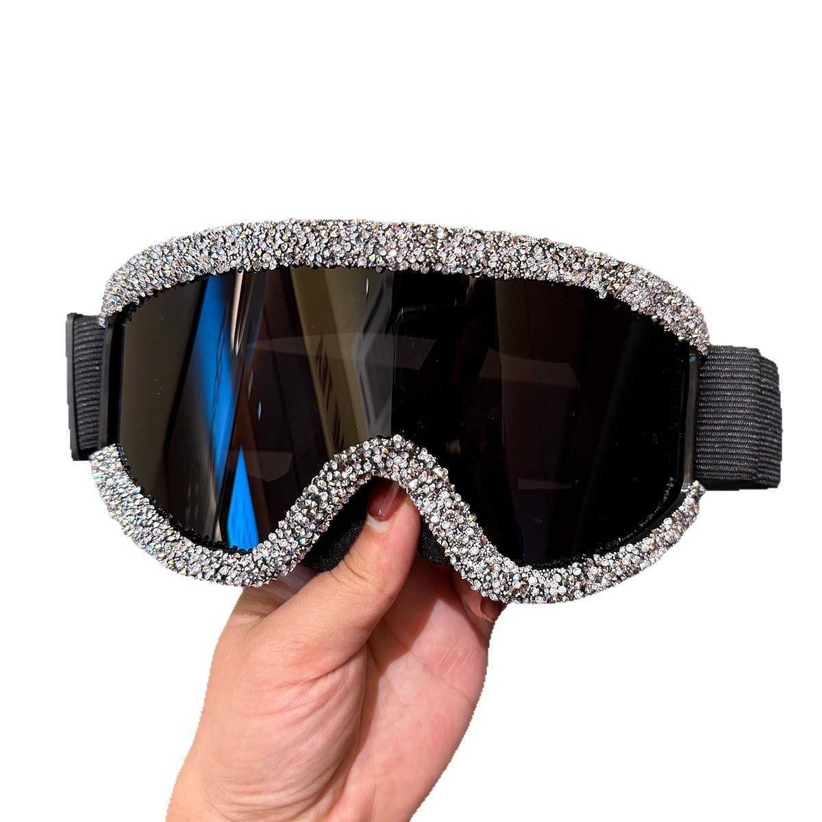 Luxurious Full Diamond Colorful Ski Sunglasses Windproof Dustproof Sponge Goggles Fashion Theme Party Large Frame Sunglasses H251015