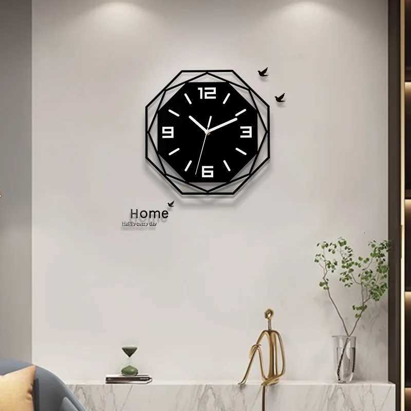 Modern minimst decorative wall clock silent acrylic material minimst personty atmospheric art quartz clock C251015