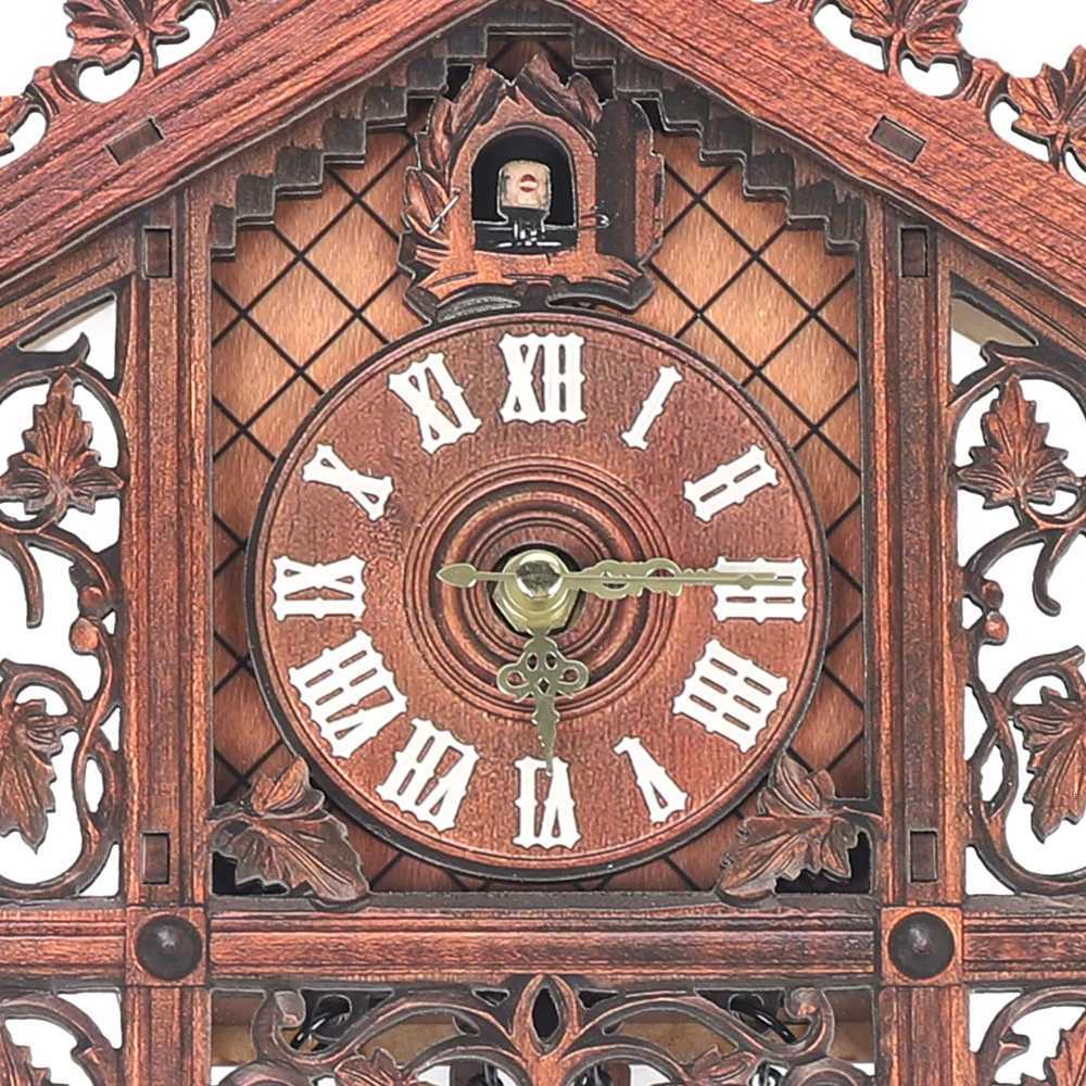 New Wooden Wall Clock Hanging Clock Antique Swing Pendulum ThreeDimensional Appearance Wall Clock for Living Room C251015