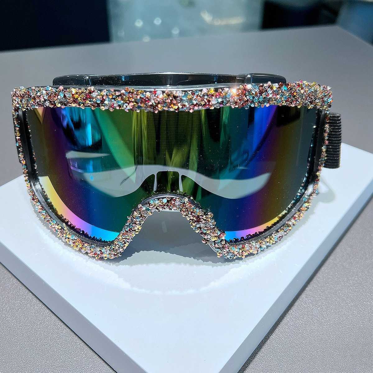 2024 New Cycling Sunglasses Outdoor Sports Motorcycle Windproof Skiing Antiglare Glasses Sunglasses H251015