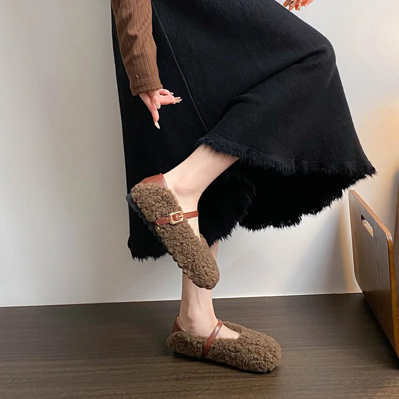 Patchwork WoolLeather Mary Janes Women Strap Buckle Flats Furry Shoes Ladies Cotton Loafers Female Fuzzy Fur Mocasines Mujer 251013