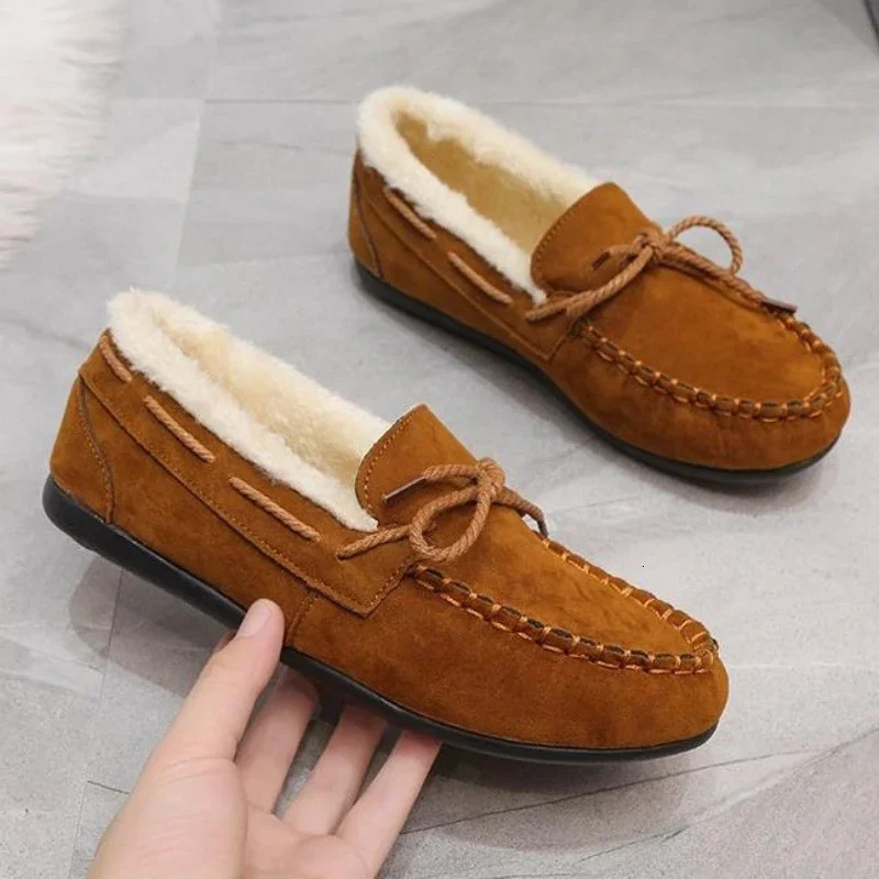 Winter Shoes Women Casual Flat Shoes Womens Moccasins Soft Loafers Fashion Comfort Warm Plush Bow Slip on Female Cotton Shoes 251013