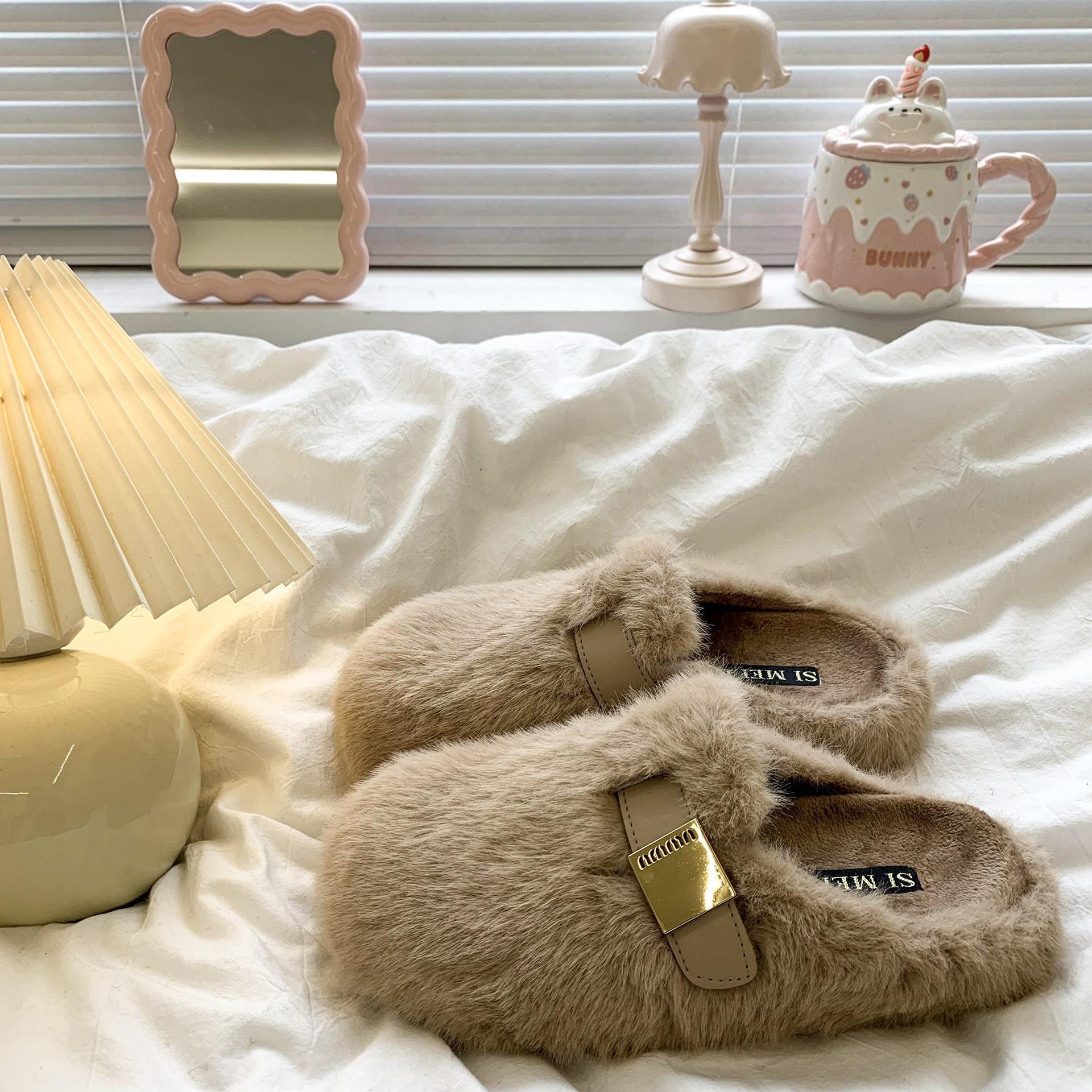 New hot free shipping designer slippers for womens snow slippers black khaki browwn New Fashionable Versatile Winter Fluffy Thickened Cotton Shoes