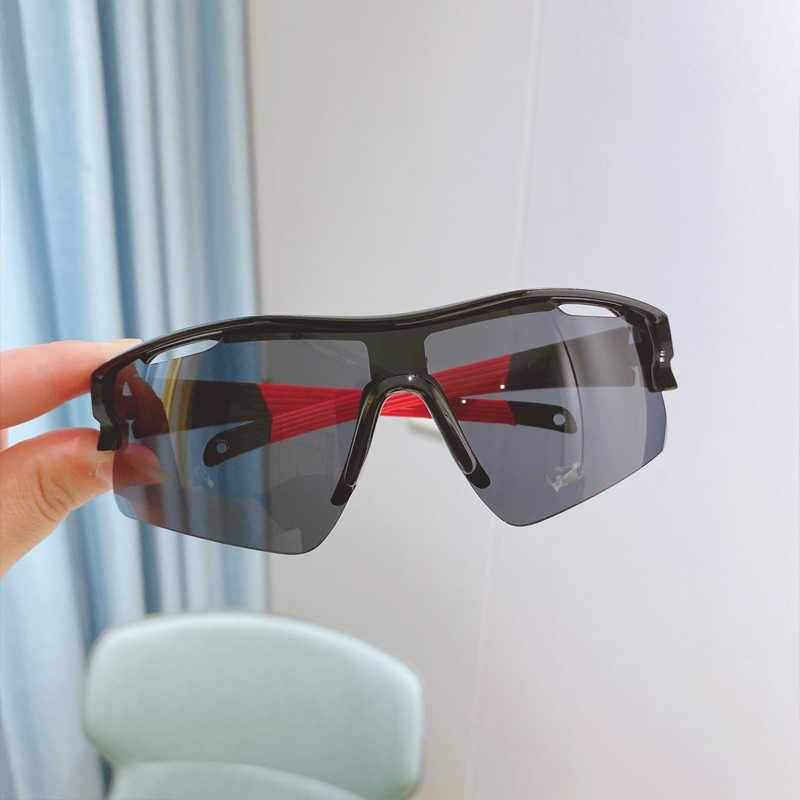 Millennium Style Futuristic Cycling Windproof Sunglasses for Trendy Men and Women Outdoor Hiking and Skiing Colorful Large Frame Sunglasses H251015