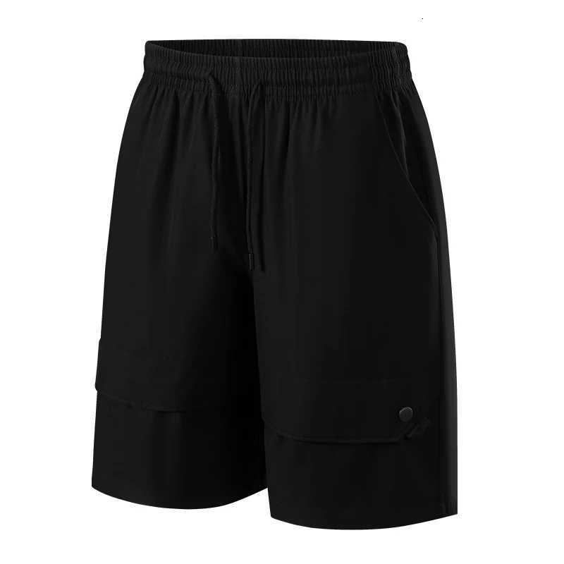Summer Youth Korean Edition Fashion Casual Versatile New Ice Silk Shorts MenS Speed Drying Sports Loose Leisure 5Point TrouserT251015