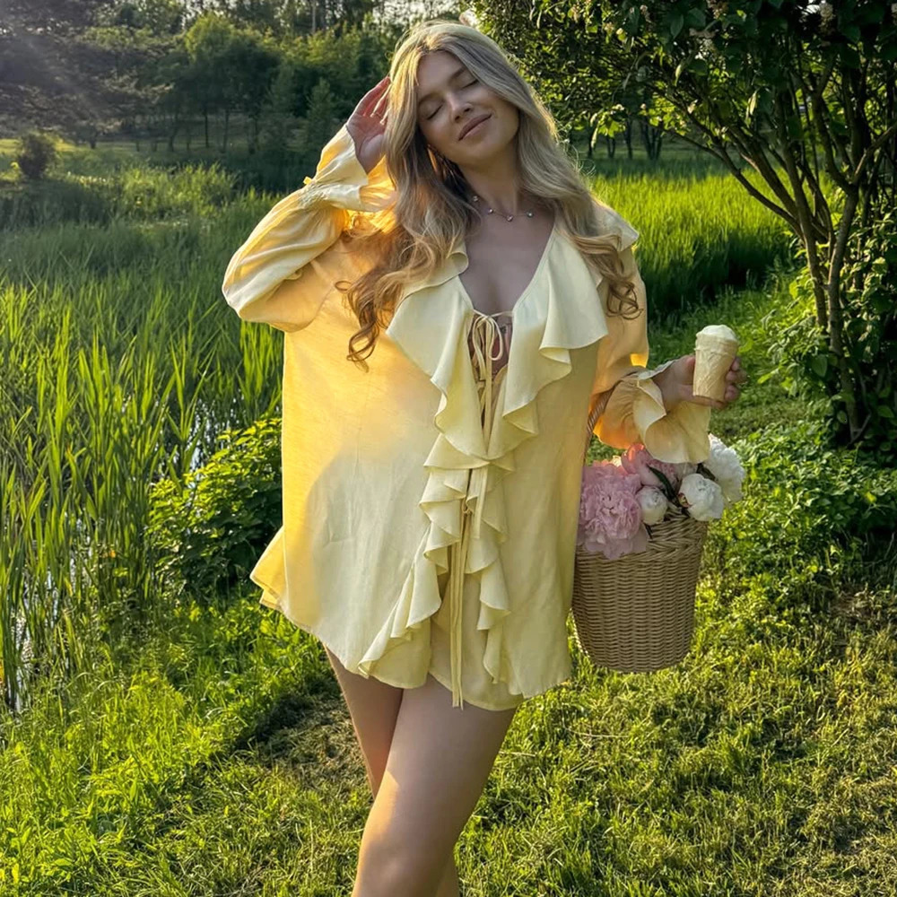 Tuularose Casual Shorts Twopiece Set Womens Ruffled Loose Tie Top Simple Shorts Set Office Lady Summer Female Shorts Set 251028
