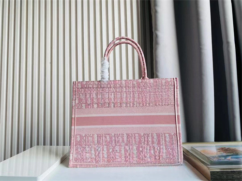 Luxury bag embroidered jacquard handbag shopping bag autumn and winter new designer bag trendy and popular versatile single shoulder armpit bag