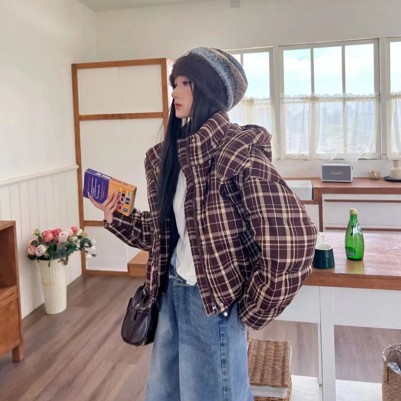 Autumn Winter Thick Warm Puffer Jacket Women Fashion Hooded Long Sleeve Short Parkas Print Plaid Down Cotton Padded Coat Female 251011