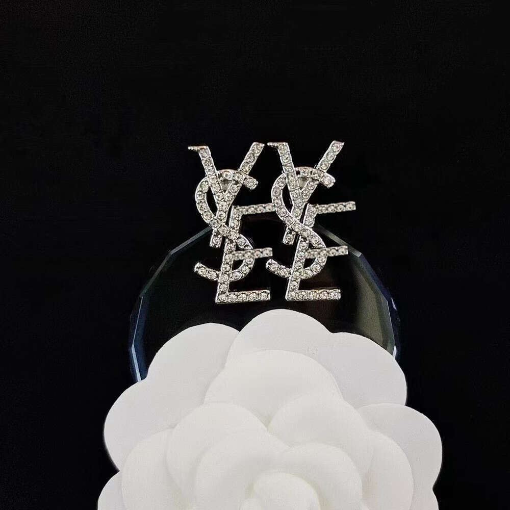 Ysllies Luxury Designer Jewelry Earrings Brand Letter Stud Earrings Silver Gold Earrings Women Jewelry Wedding Party Holidays Gift High Quality Earrings Dde