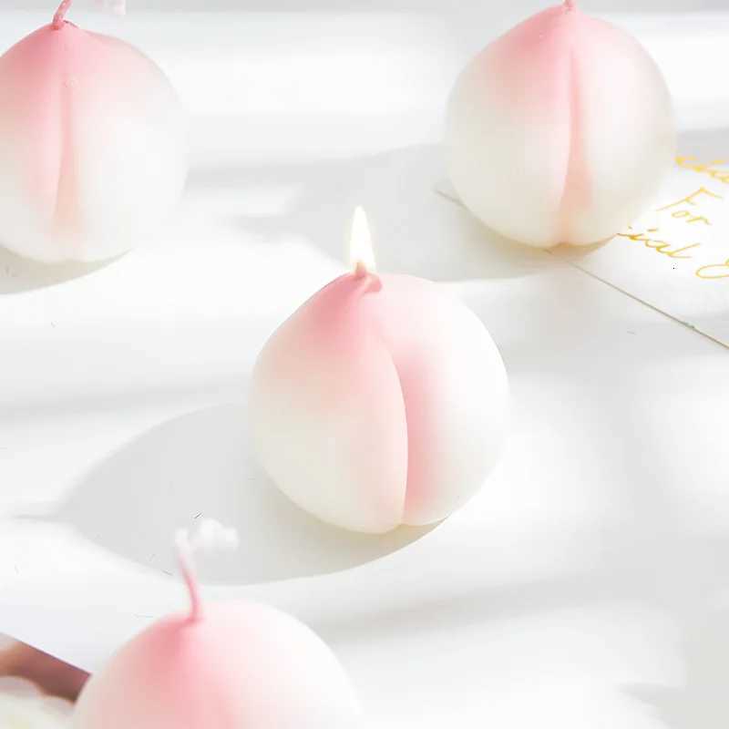 Peach Scented Candle Birthday Gift Creative Fragrance Candle Restic FruitShaped Candle Holiday Decoration Camellia Fragrance C251015