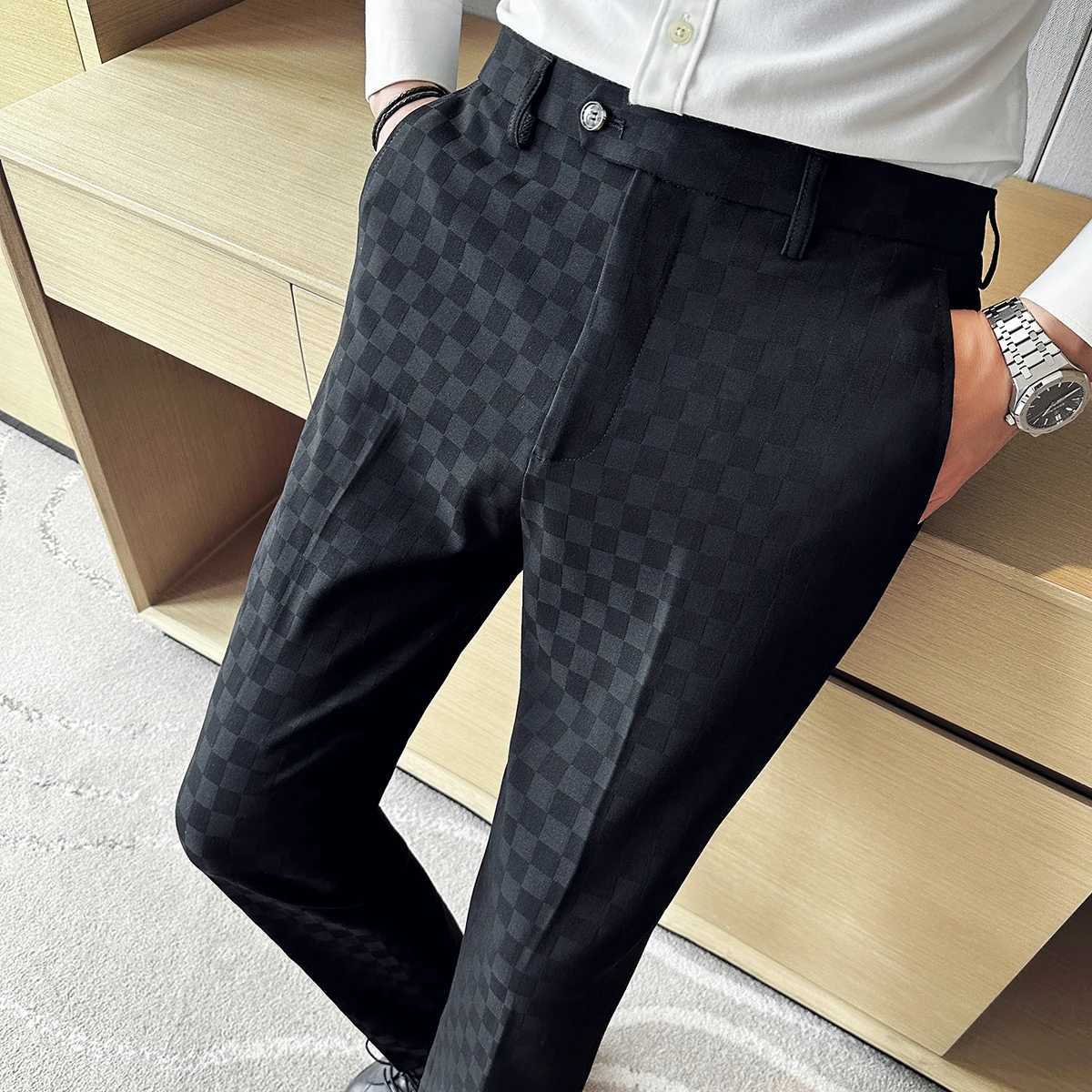 New Men Casual Plaid Suit Pants Fashion Mens Slim Fit Business Social Dress Pants Formal Wedding Social Party Male Trousers L251015