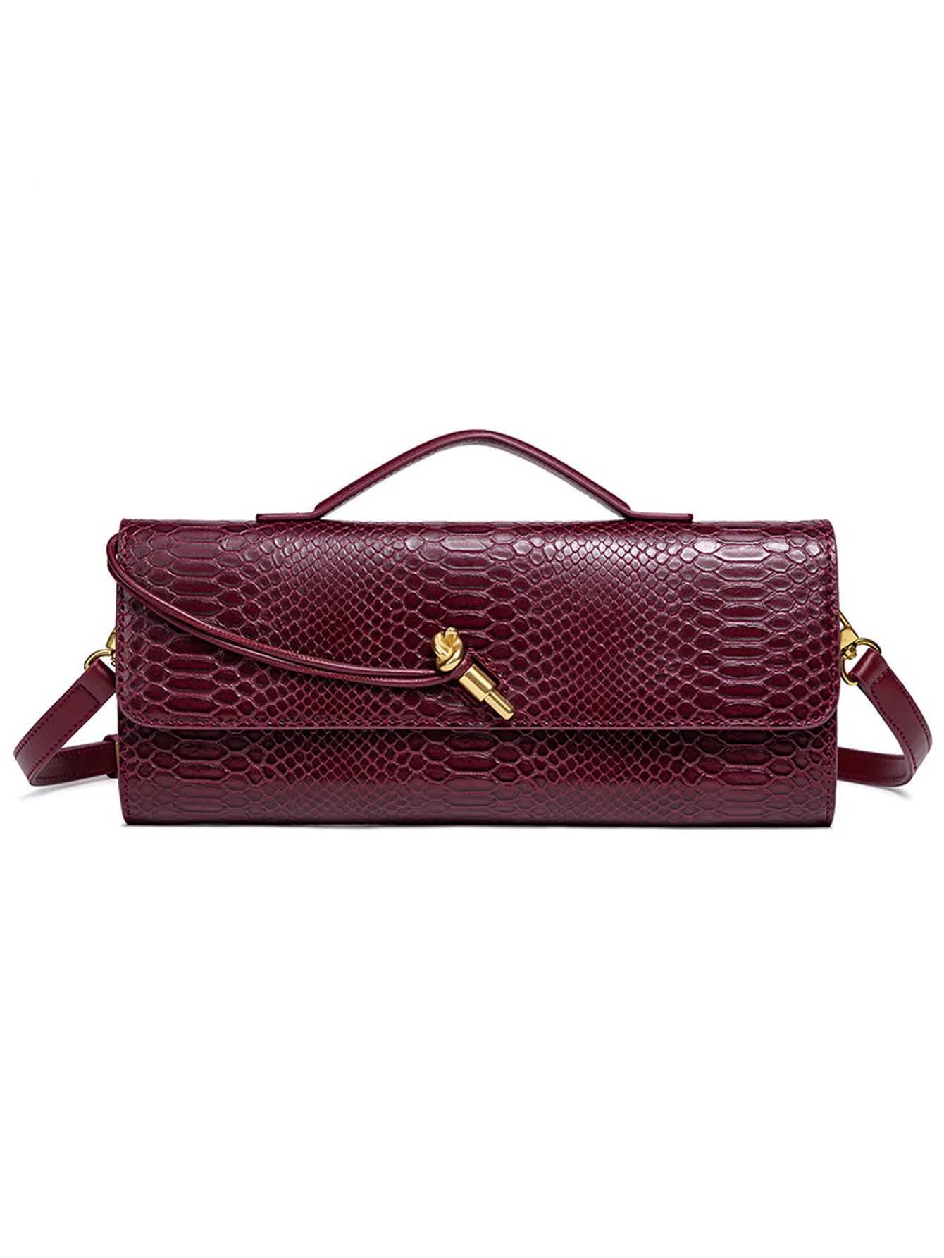 Burgundy bag cherry red envelope wine red envelope upscale new handbag European and American fashion crocodile flip hand organ bW251015