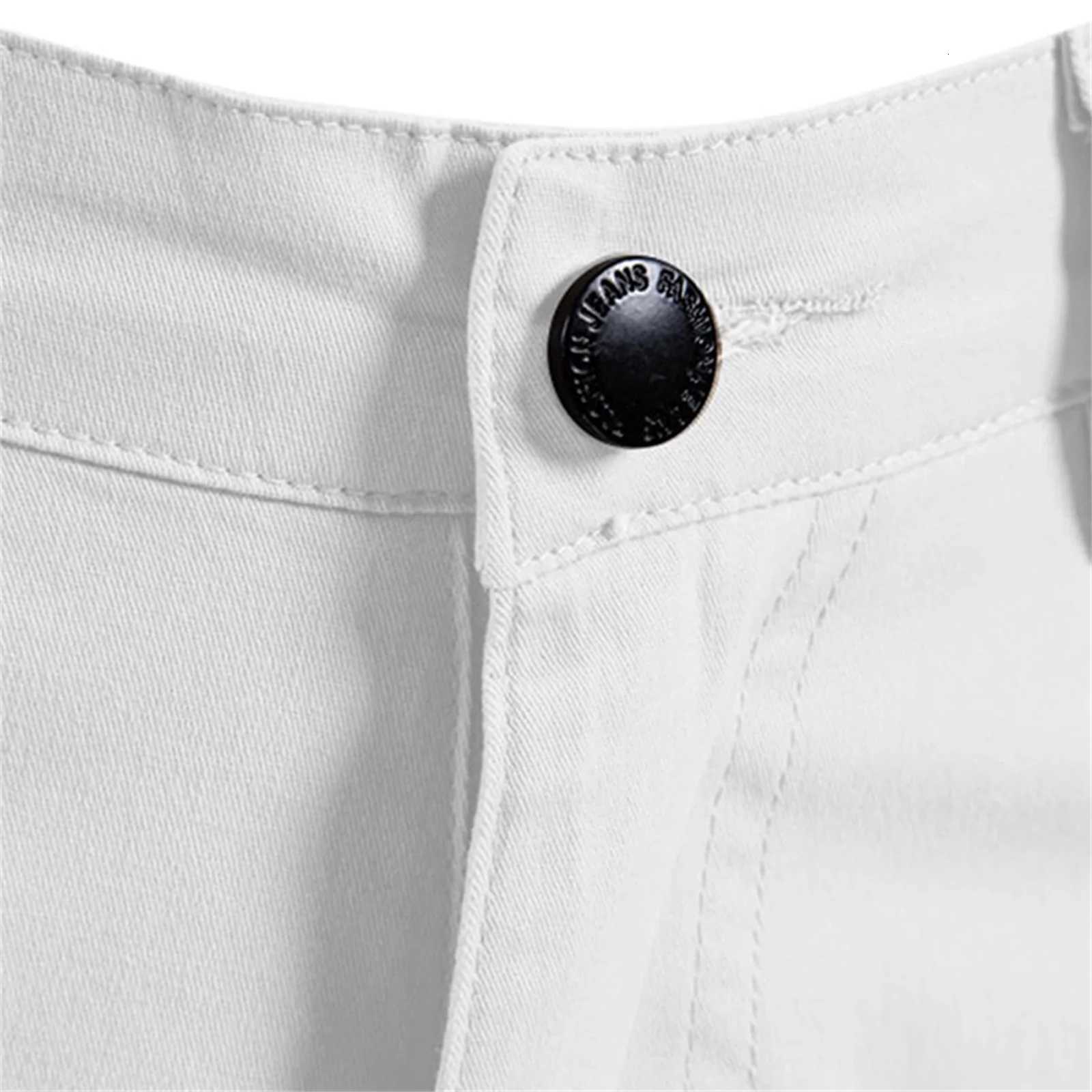 Mens Casual Shorts with Pockets Straight Fit Stylish Solid Above the Knee Shorts for SummerT251015