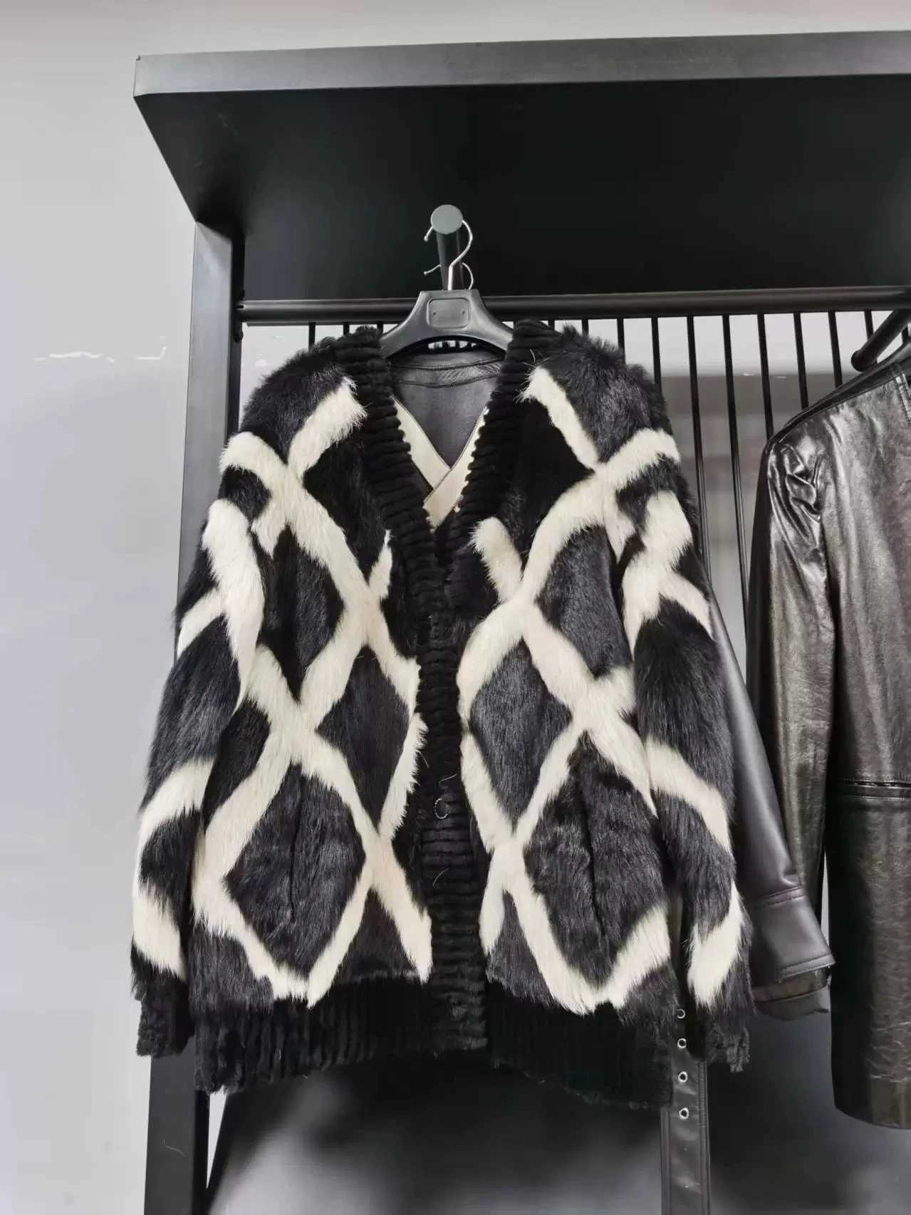 2025 New Tuscany Fur Shearling Coat Women Casual Daily Natural Fur Clothing J251015