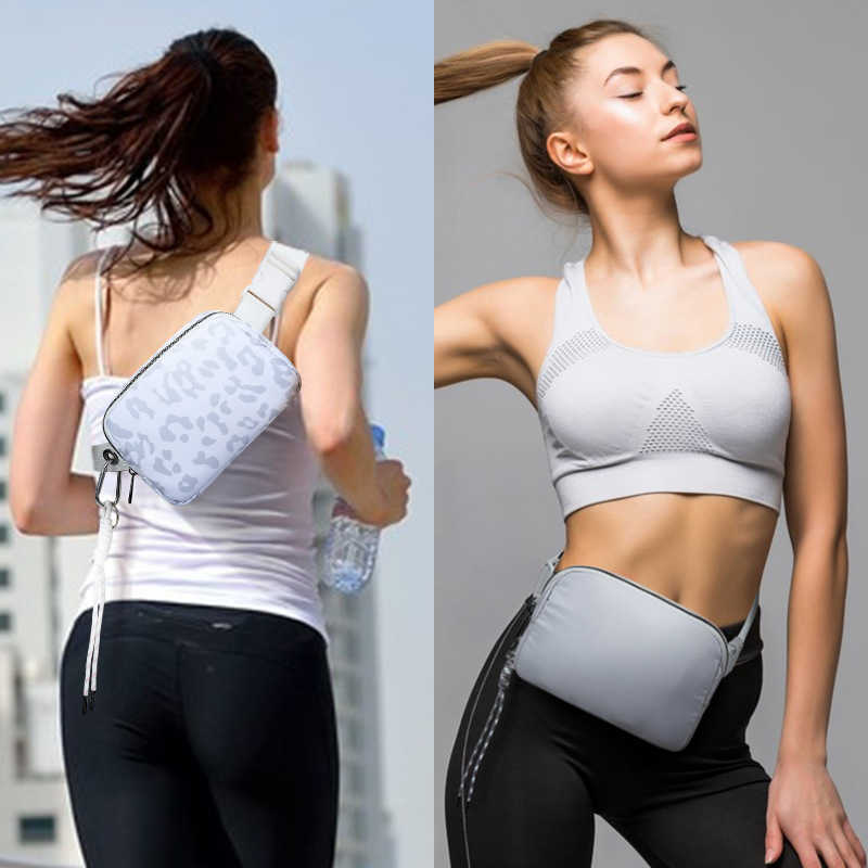 New Waist Bag Casual Outdoor Sports Crossbody Bag Versatile Trendy Phone Bag Waterproof Lightweight Single Shoulder Chest Bag H251015