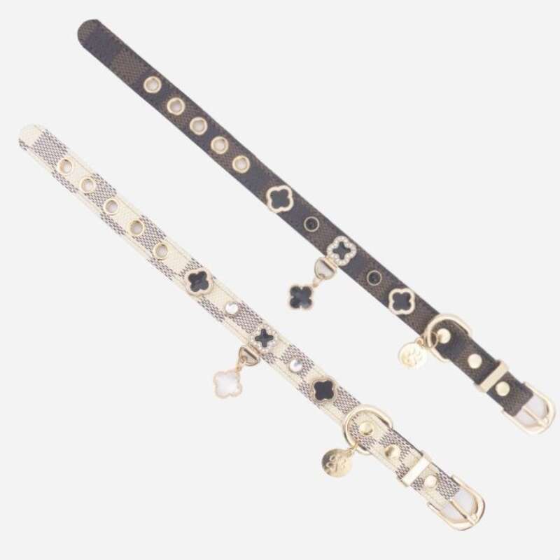Dog collar Designer cat pu leather Pet travel supplies Four leaf clover zircon inlay High-End Exquisite Unique