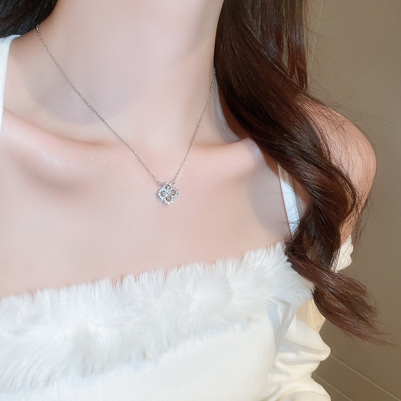 Korean Zircon Flower Necklace Niche Design Ins Style Clavicle Light High-end Neck Chain Jewelry for Women - view 7