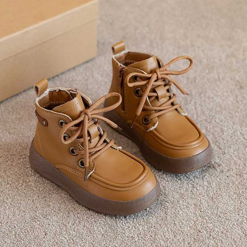 Chic High quality PU Leather Boys Sneaker Boots Yellow Black Rivet Motorcycle Boot New Arrival Platform Ankle Boots Shoes I09029T251015