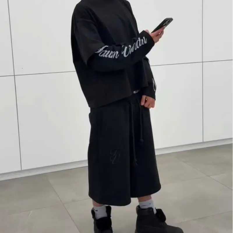 2025 New summer double waistband shorts Hiphop Harajuku style casual midlength shorts drawstring shorts for men and womenT251015