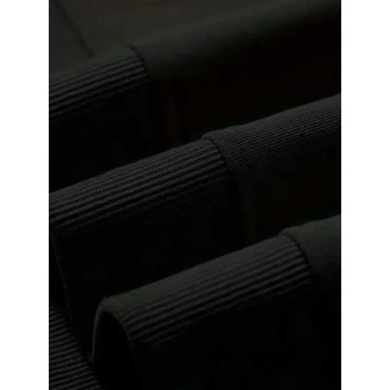 Casual and sporty mens summer five quarter pants loose beachwear casual and comfortable shorts sweatpants pantsT251015