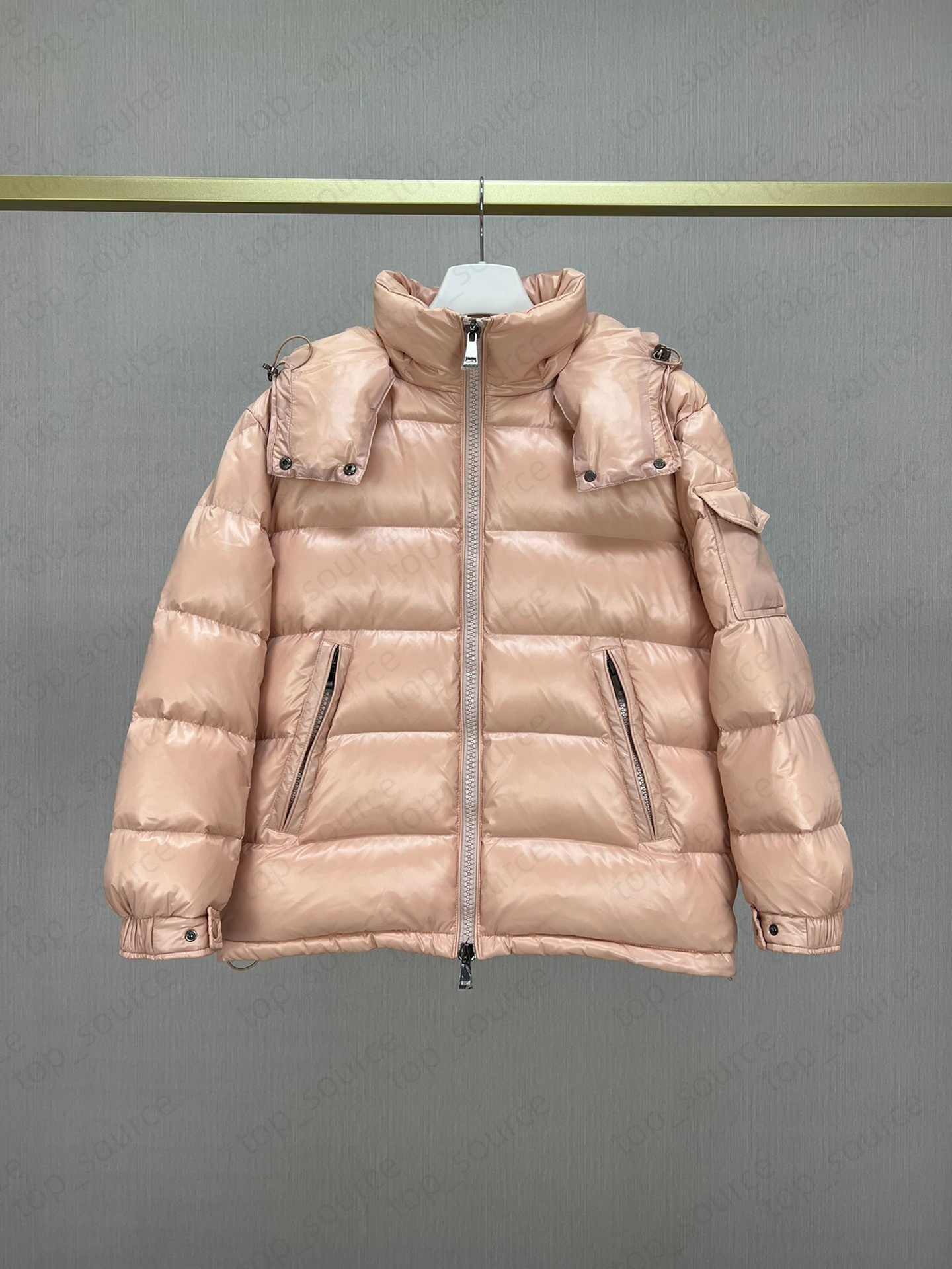 Designer Womens Down Jackets fashion winter Hooded puffer jackets Parkas Slim Embroidered badge Women's Outerwear Coats 1223