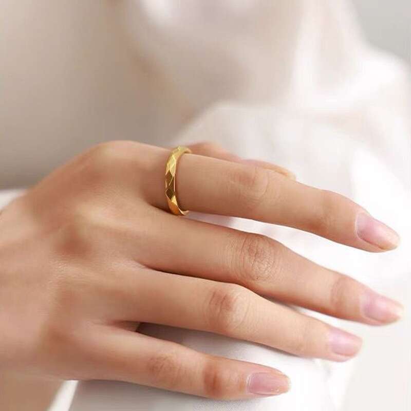 Ring Designer Luxury rings jewelry for Women rhombus cutting surface Titanium Steel plated with 18K gold High quality Exquisite Unique Festival Vacati