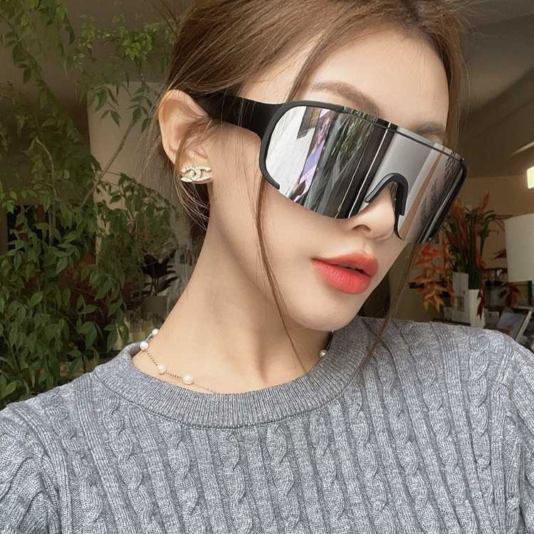 Matte Black Mercury Oversized Frame Outdoor Cycling Mountaineering Skiing Windproof Goggles Slimming Sunglasses H251015