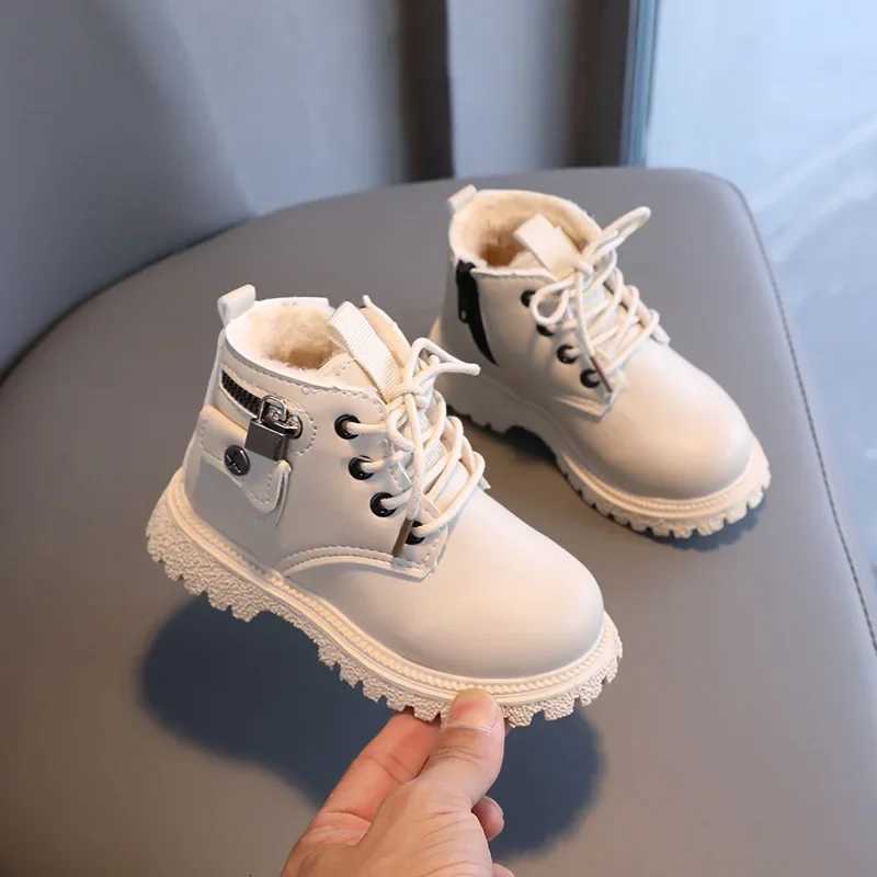 2025 Winter New Children England Style Short Boots for Boys Handsome Warm Plush Boots Shoes Girls Fashion Lock Decoration I06309T251015