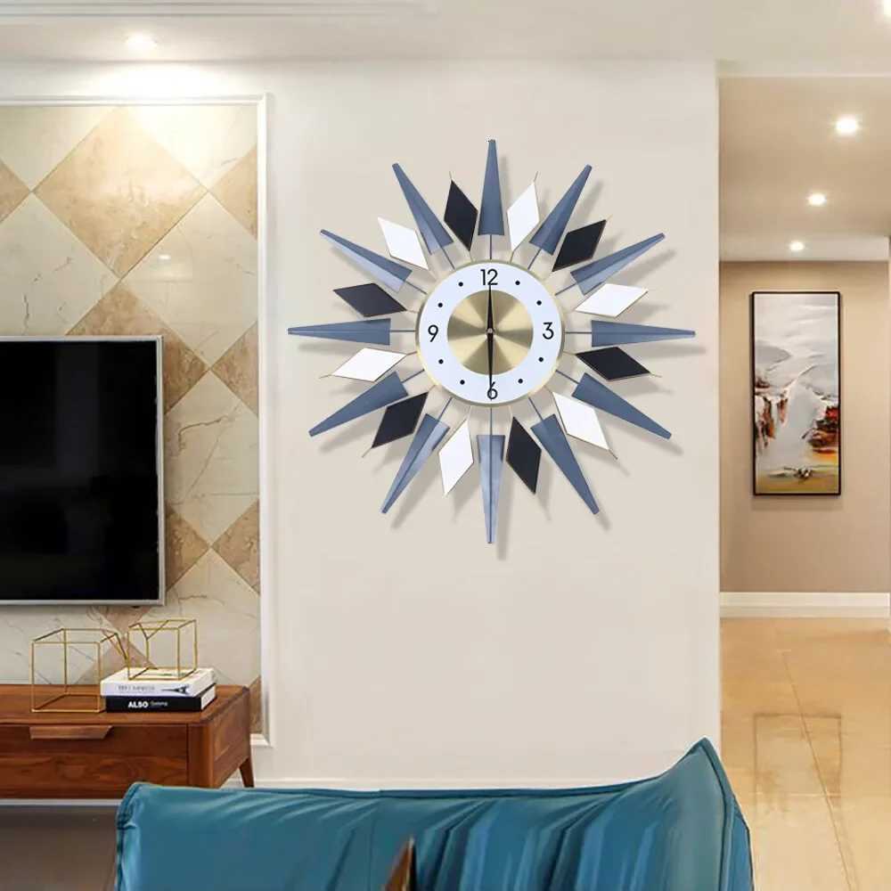 236 Inch Modern Large Decorative Wall Clock Silent Non TickingRetro Star VWall Clock DecorBattery Operated Sun Wall Clock C251015