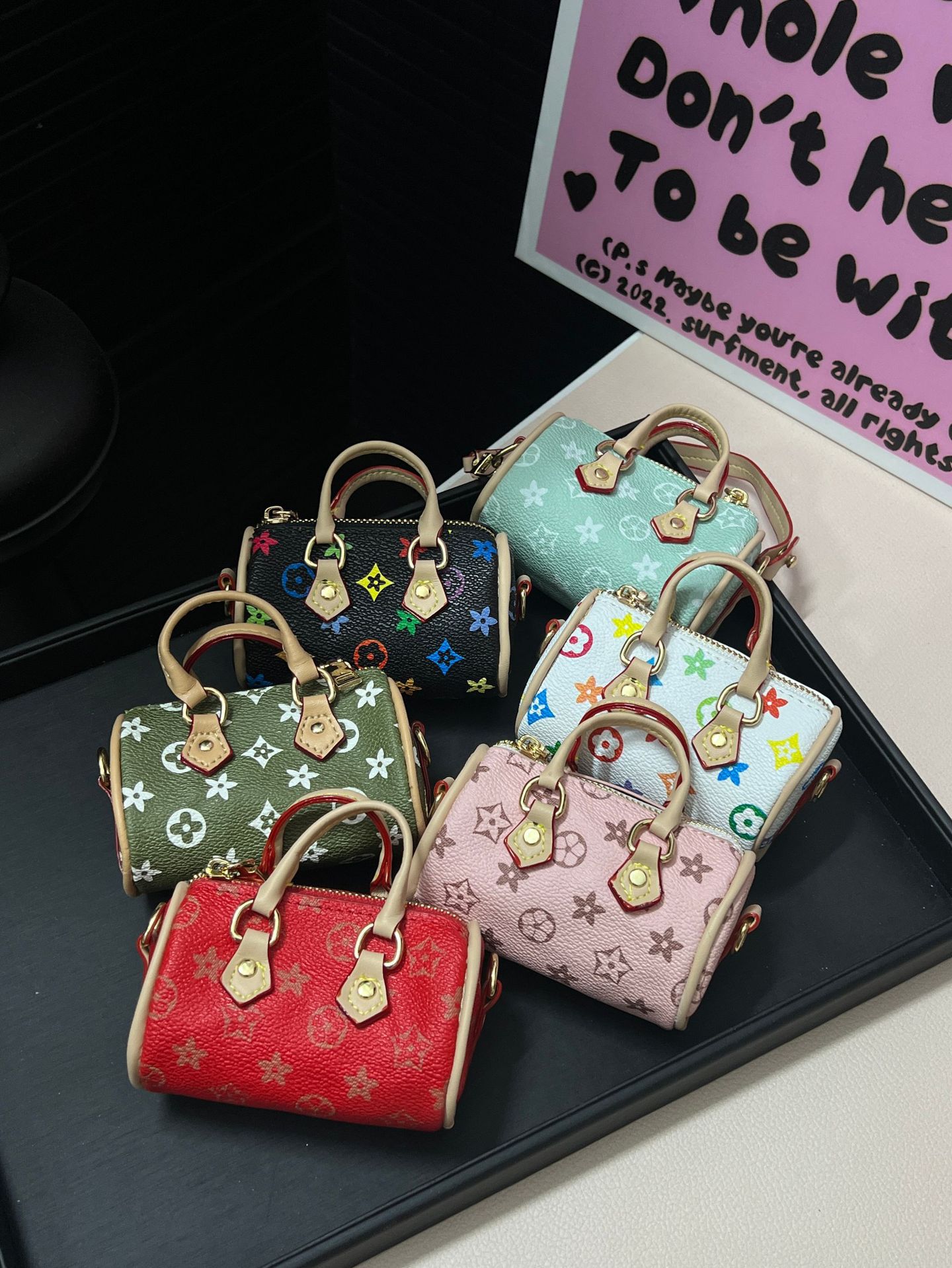 Free shipping designer Fashion Bags Mini bag simple classic high-quality versatile outdoor trend lightweight Elegant
