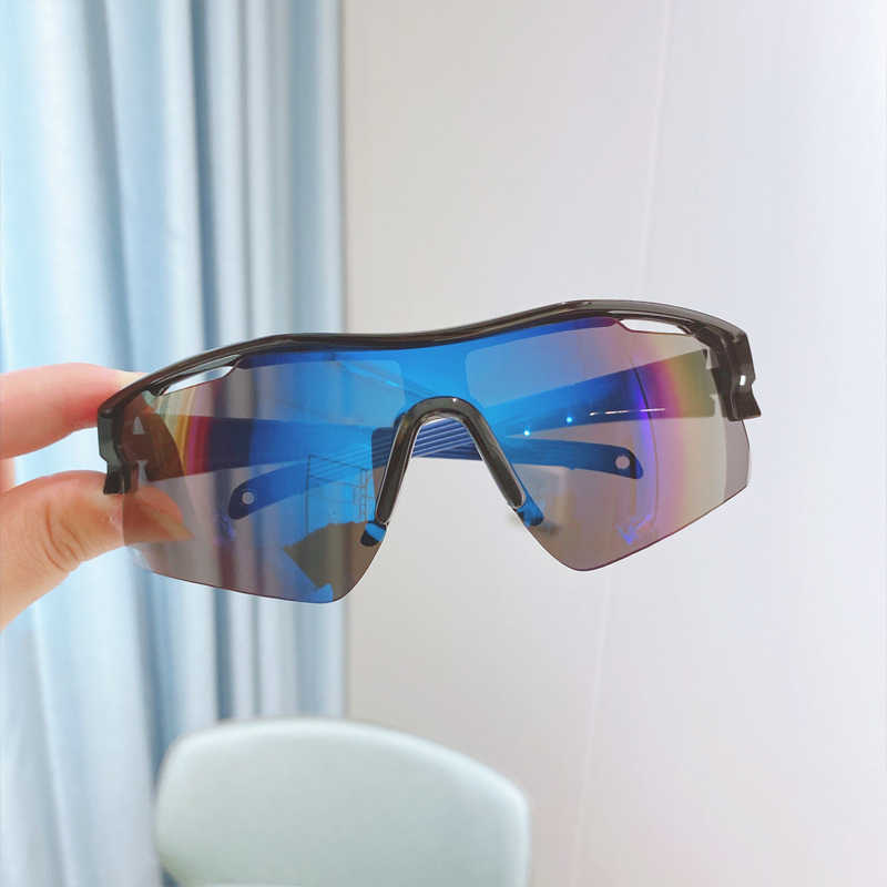 Millennium Style Futuristic Cycling Windproof Sunglasses for Trendy Men and Women Outdoor Hiking and Skiing Colorful Large Frame Sunglasses H251015