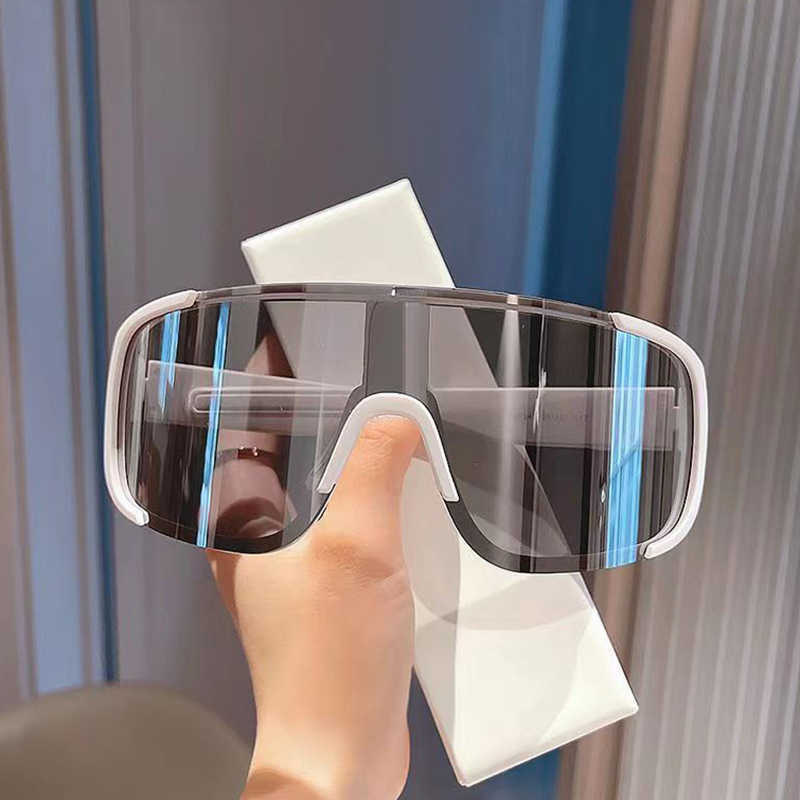 New Outdoor Cycling Sunglasses Windproof Goggles Mountaineering Ski Goggles Onepiece Sports Glasses H251015