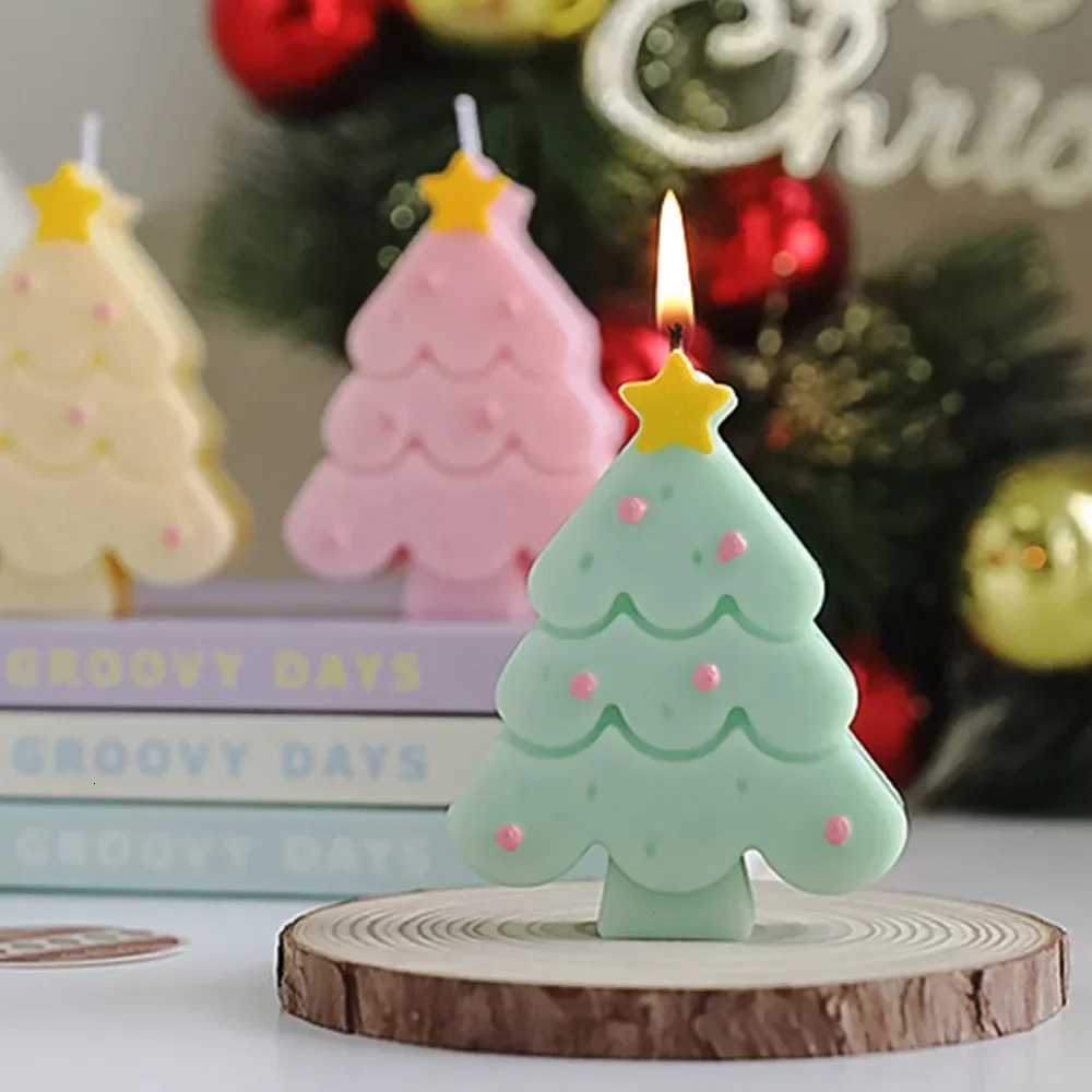 Christmas Scented Candle with Box Mini Christmas Tree Shape Fragrance Candle Home Decor Candle Gift for Friends Women Souvenir C251015