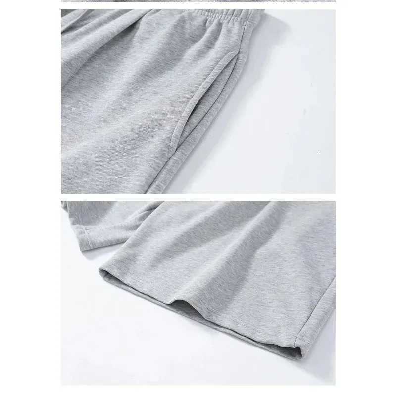Mens and womens solid color loose sports cotton shorts are suitable for all seasons of casual running sweatpantsT251015