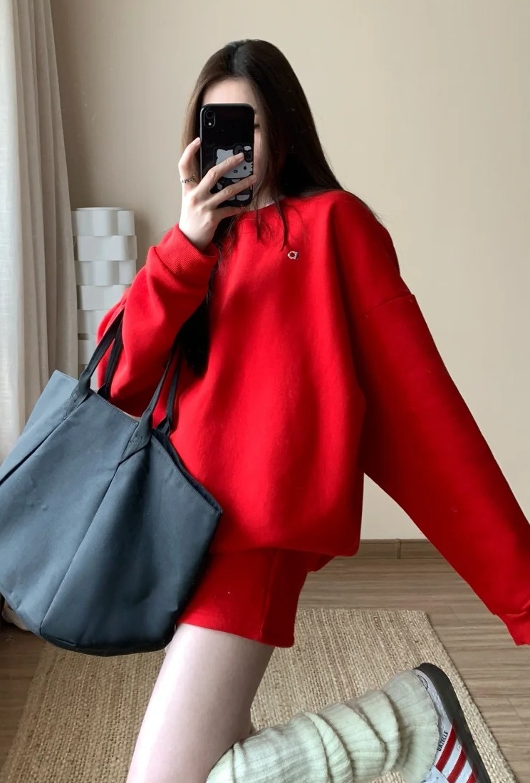 Autumn winter Hot Sale Pullover Sportswear Yoga Jacket & Gym Shorts Socks Outfits Pant Set Oversized Casual High Quality Jacket Pant aloliness women clothes Set