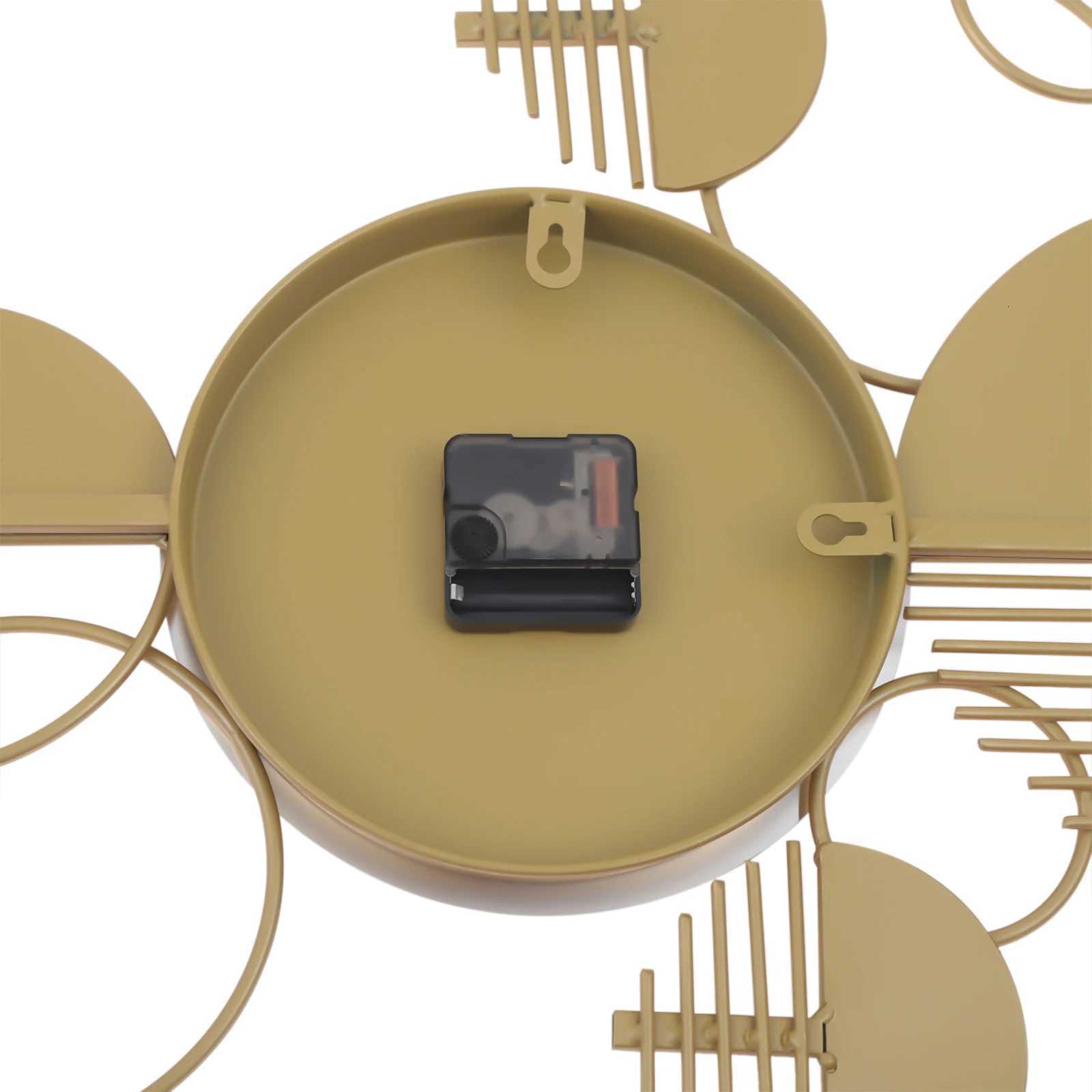 Modern Metal Wall ClockBattery Operated SilentMinimst ClockDecorative Clock for Living Room Bedroom Gold C251015