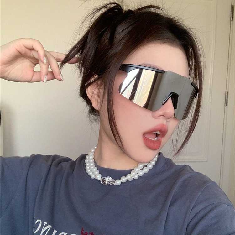 Personalized Reflective Outdoor Cycling Road Bike Sports Night Riding Sunglasses for Women Trendy Square Round Slimming Sunglasses H251015