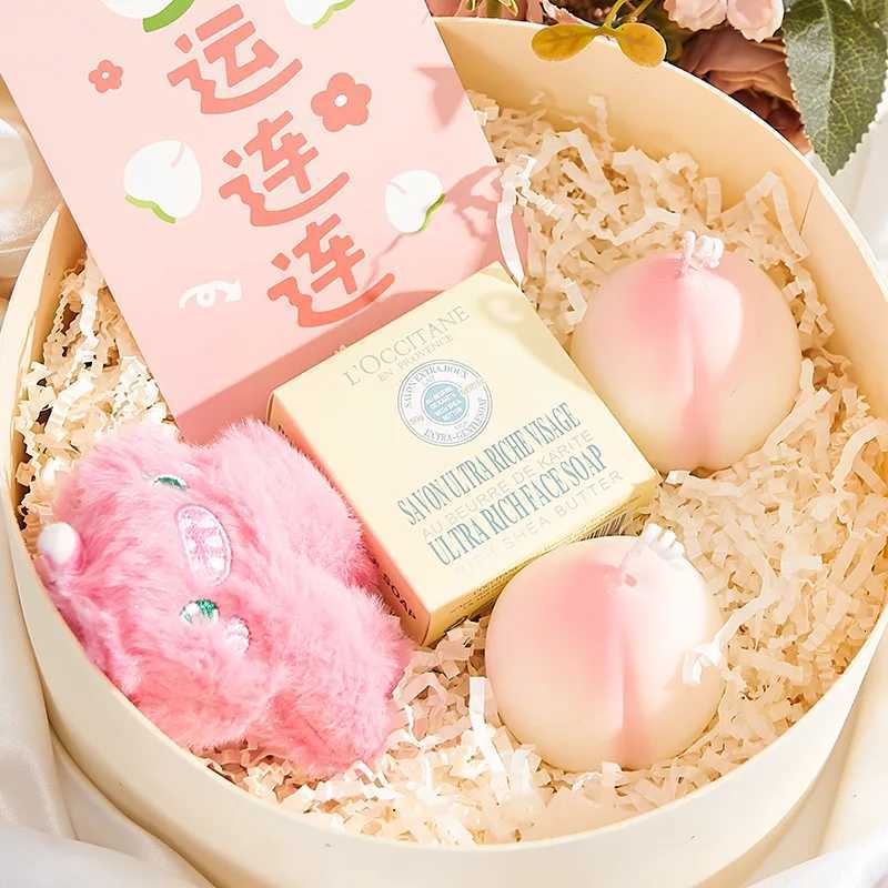 Peach Scented Candle Birthday Gift Creative Fragrance Candle Restic FruitShaped Candle Holiday Decoration Camellia Fragrance C251015