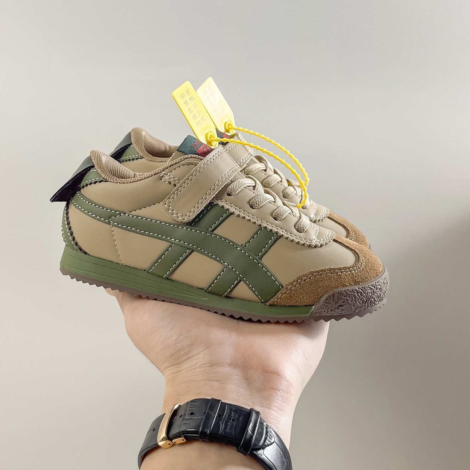 Genuine leather children's Forrest Gump shoes designer spring new boys' sports shoes fashionable soft sole anti slip girls' mesh breath