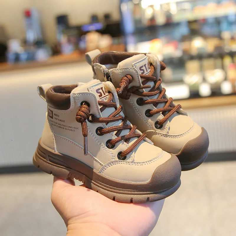 Children Shoes New Antiskid Thick Soled Winter Cotton Inserts Boots Trendy Warm Plush Girl Sneakers Soft Sole Campus Dress BootsT251015