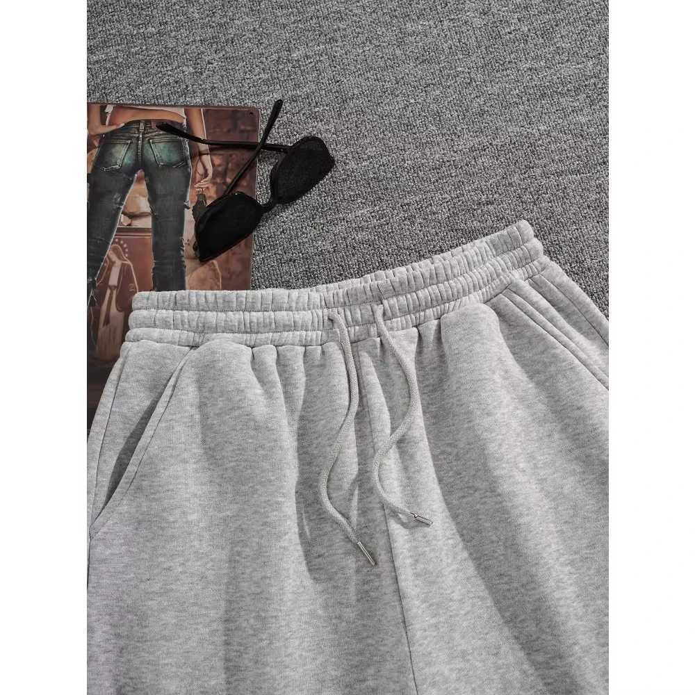 Spring and summer new solid color gray atmospheric mens pure cotton drawstring waist sports shortsT251015