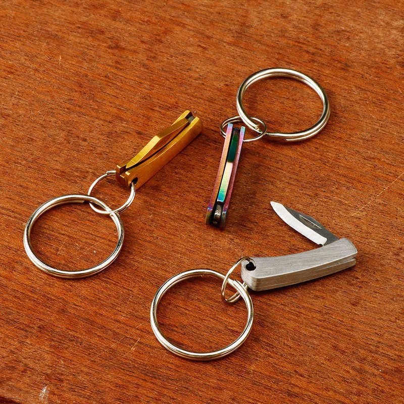 Outdoor Multifunctional Portable Folding Knife Keychain Unboxing Tool Mini Sleeveshaped Package Opener H251015