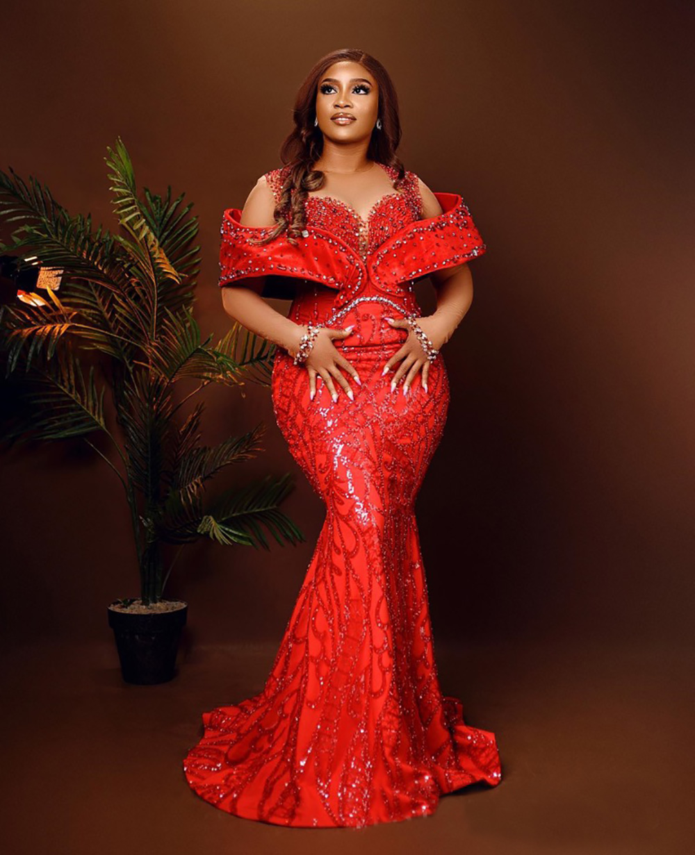 Plus Size Prom Dress With Detachable Train Red Mermaid Promdress Evening Formal Dresses For Women Sheer Neck Beaded Lace Second