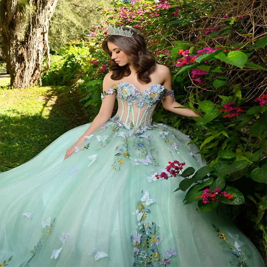 Light Green Quinceanera Dresses Ball Gown Off Shoulder 3D Butterfly Applique Beading Tull Corset Sweet 16 Dress Vestido De 15 Anos