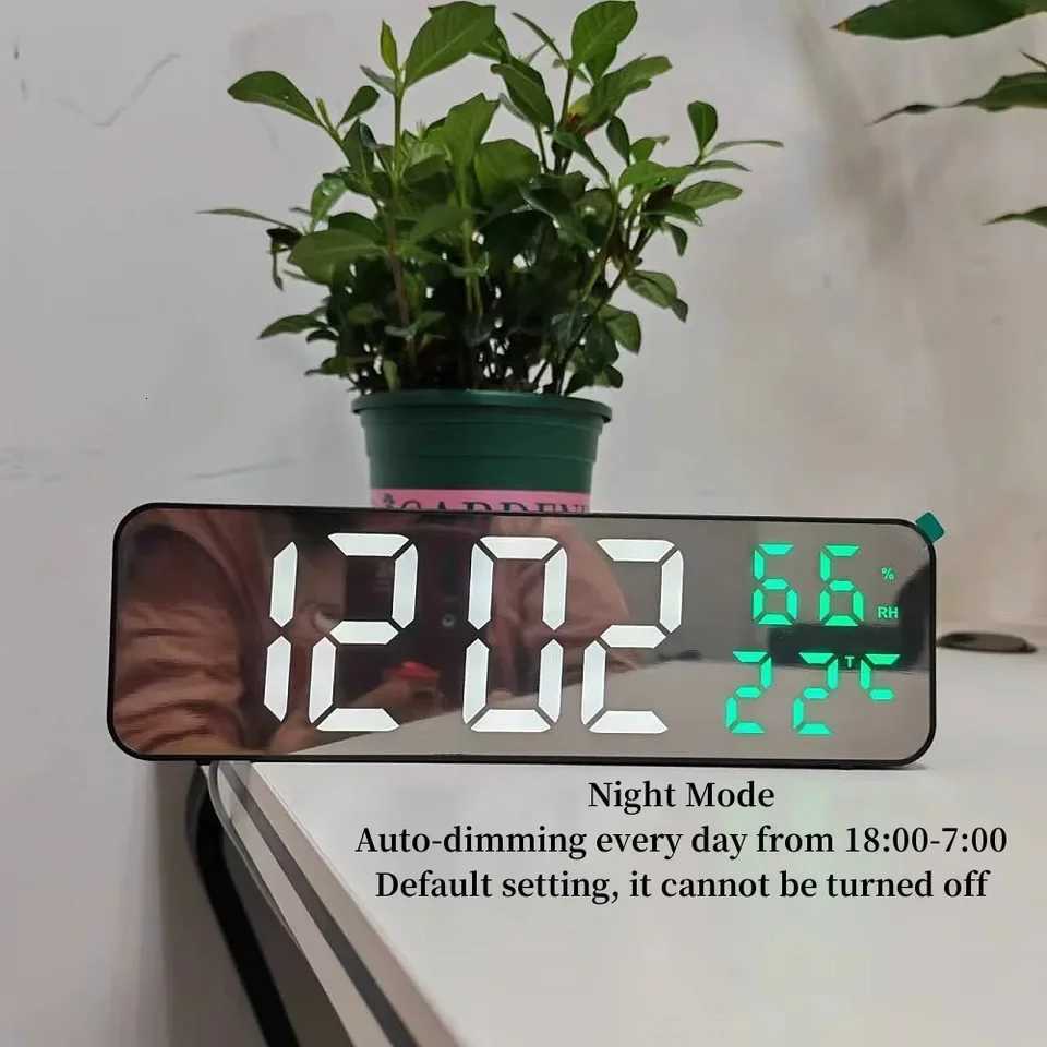 USB Powered 9 Inch Large Digital Wall Clock Temperature Humidity Display Night Mode Snooze Table Clock 1224H LED Alarm Clock C251015